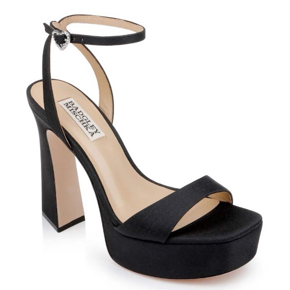 Badgley Mischka Black Platform Heels
